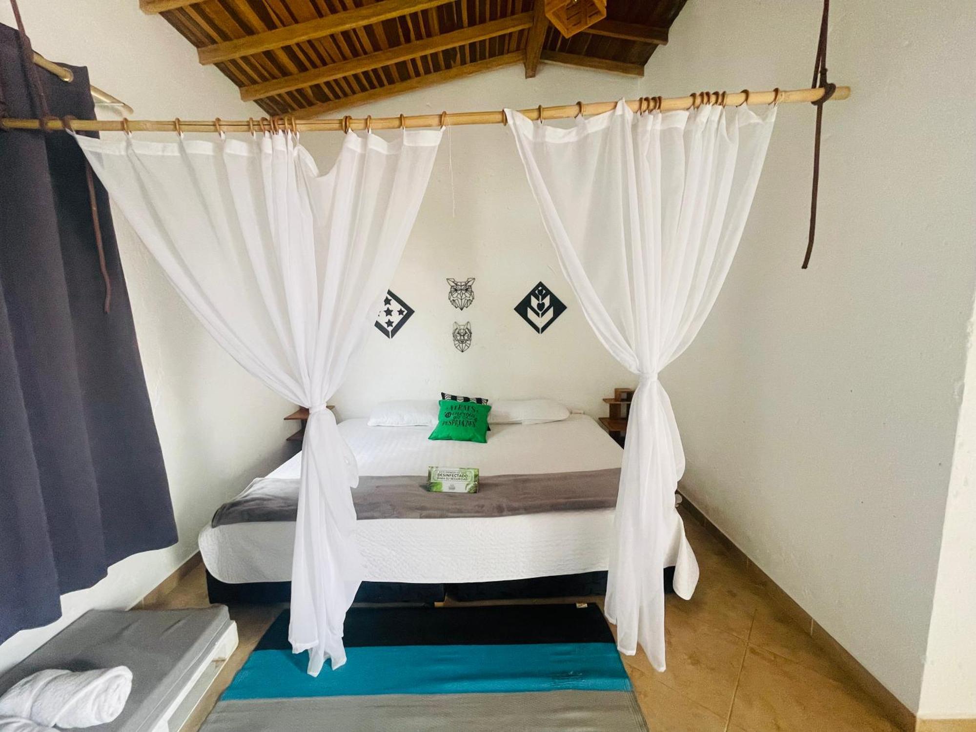 Entre Verdes Hotel & Glamping Ebejico エクステリア 写真